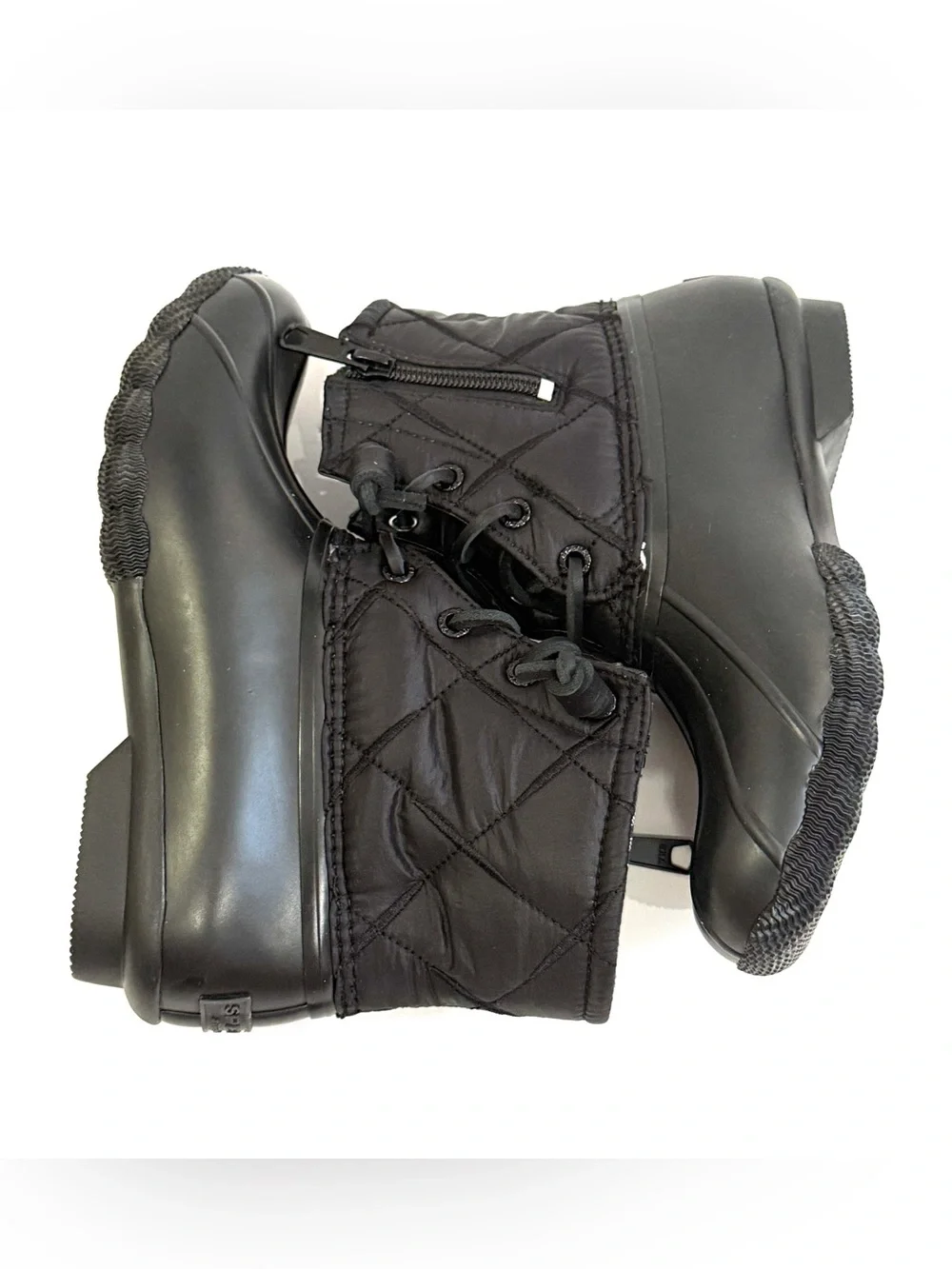 Sperry Women’s 5.5 Black Quilted Duck Boots Plaid Lined NEW Without Box